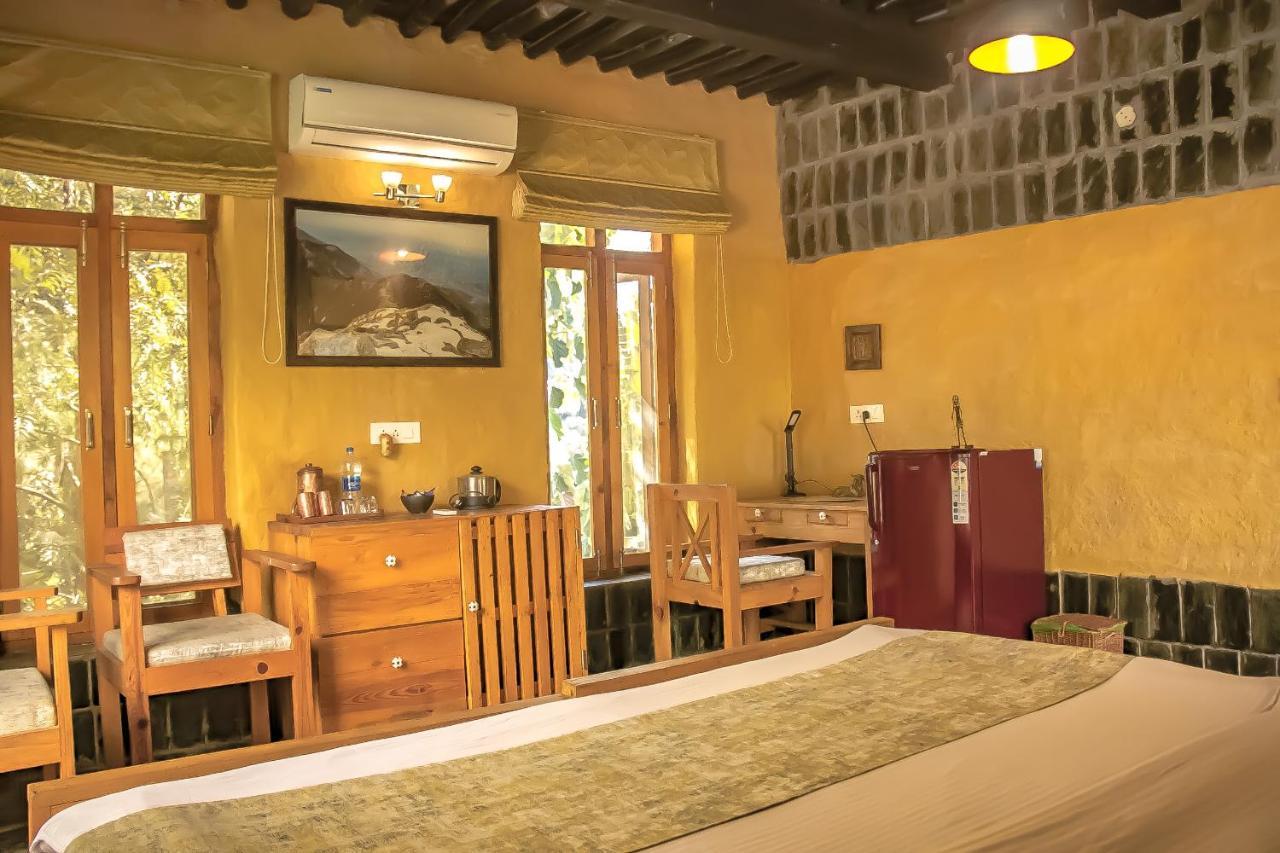 Prakriti Aalay - Riverside Mountain View Boutique Eco Resort Dharamshala Exterior foto