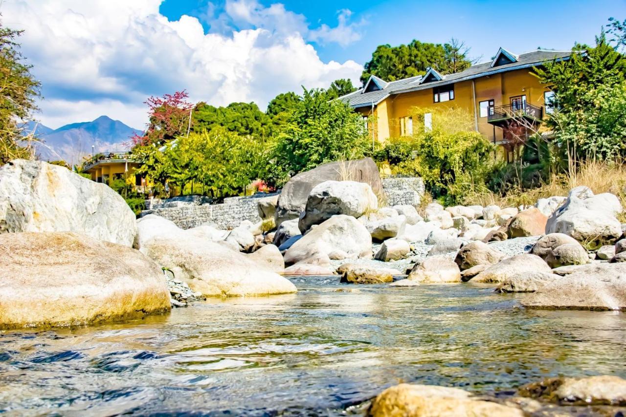 Prakriti Aalay - Riverside Mountain View Boutique Eco Resort Dharamshala Exterior foto